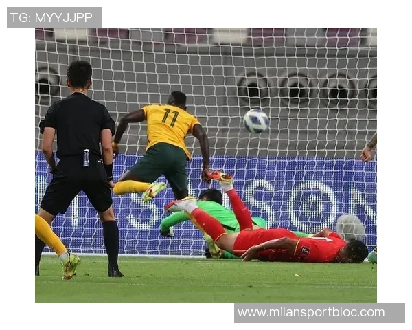 邝兆镭门前精彩突破连过三人可惜射门偏出令人叹息