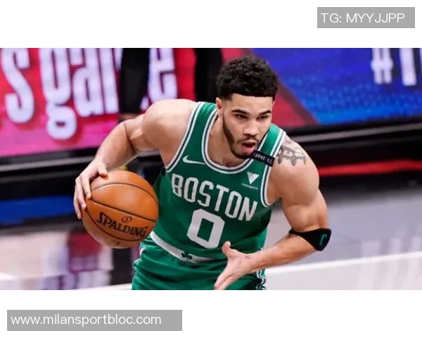 赵四怒斥小波特抢球不成反被队友怒喷迈克真是气炸了