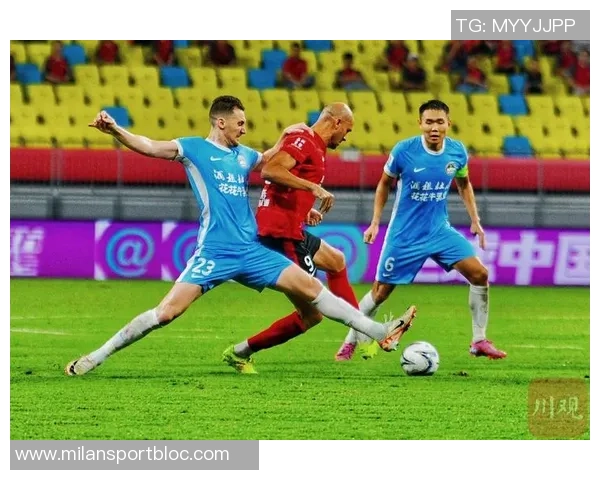 河南队足协杯决赛前续约主帅并开设六列球迷专列增强士气